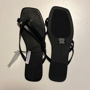 Banana Republic Strappy Casual Sandal NWT